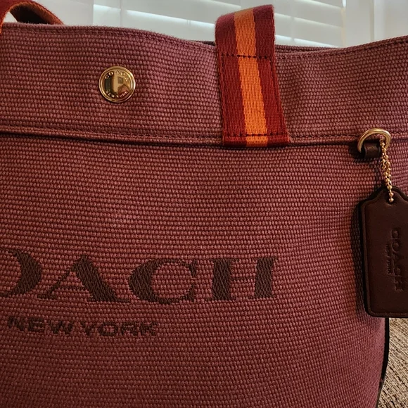 Coach Tote Bag - Picture 4 of 5